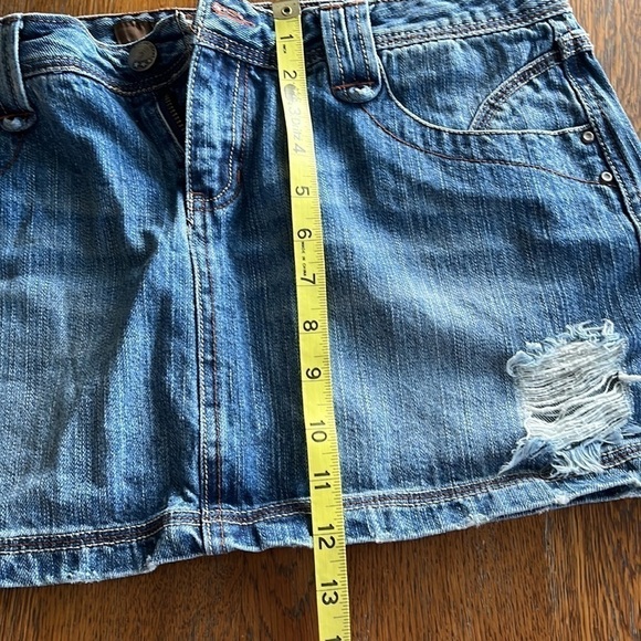 BONGO Distressed Jean Skirt Girls Size 13 - Picture 9 of 10